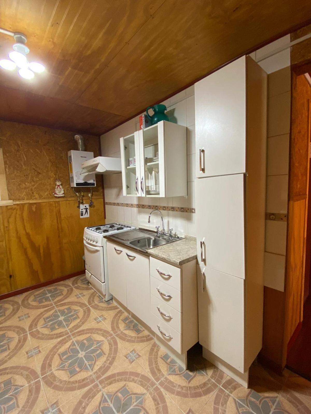 Cabañas Robinson Puerto Puyuguapi Habitación foto